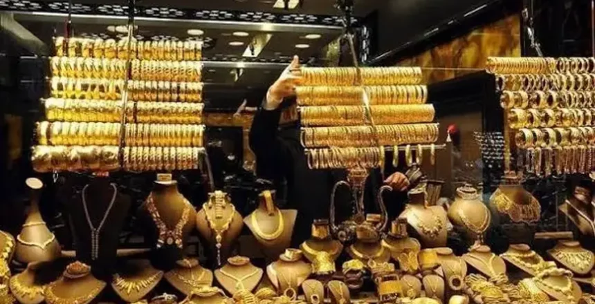 Altın sert düştü!